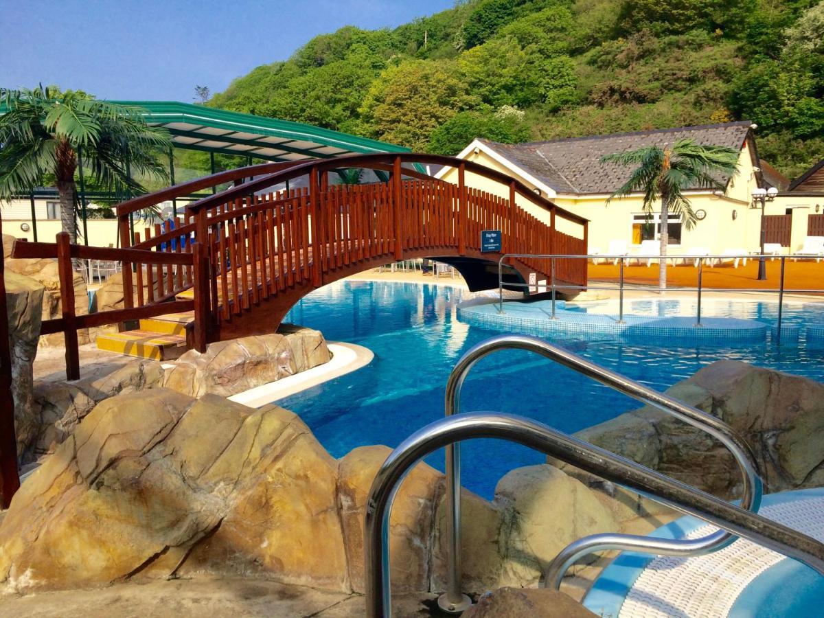 Cardigan Bay Holiday Park Bilik gambar